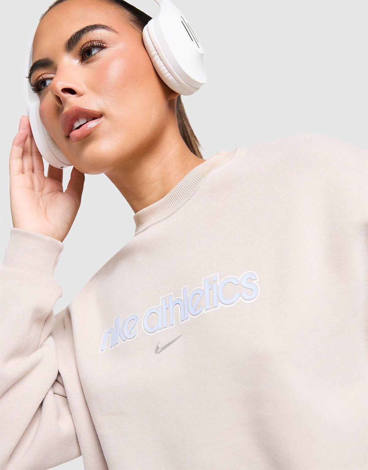 Gym Life Swoosh Oversized Crew Sweatshirt