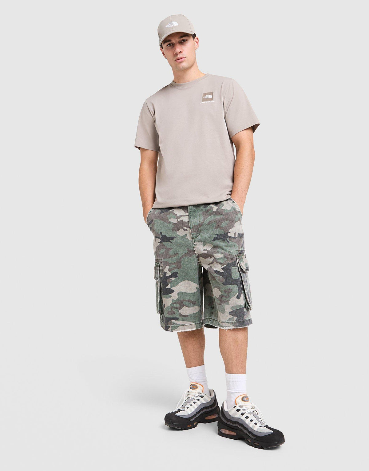 Fine Box Logo T-Shirt