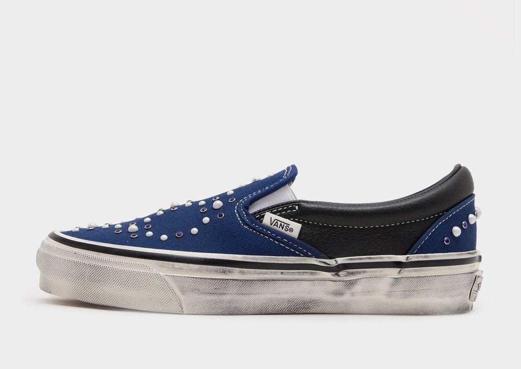 Premium Classic Slip On