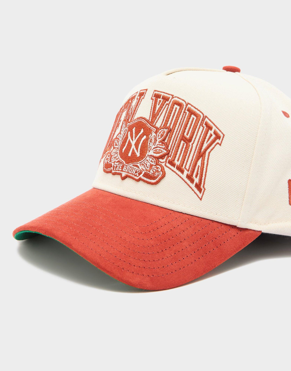 MLB New York Yankees 9FORTY E-Frame Cap