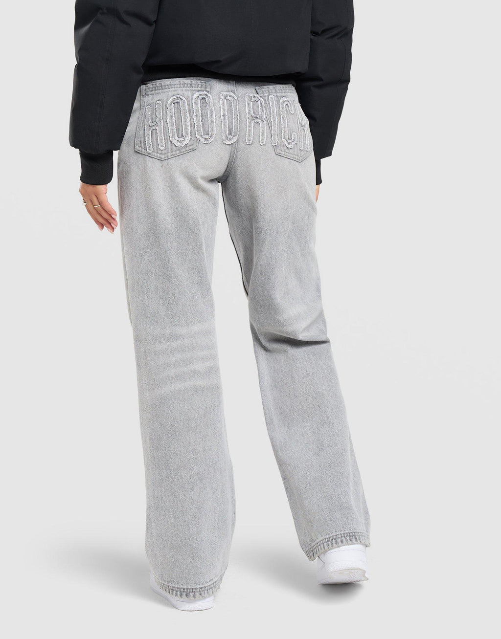 Mono Applique Jeans