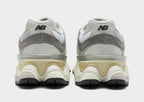 9060 Women's