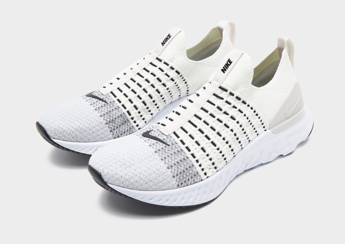 React Phantom Run Flyknit 2