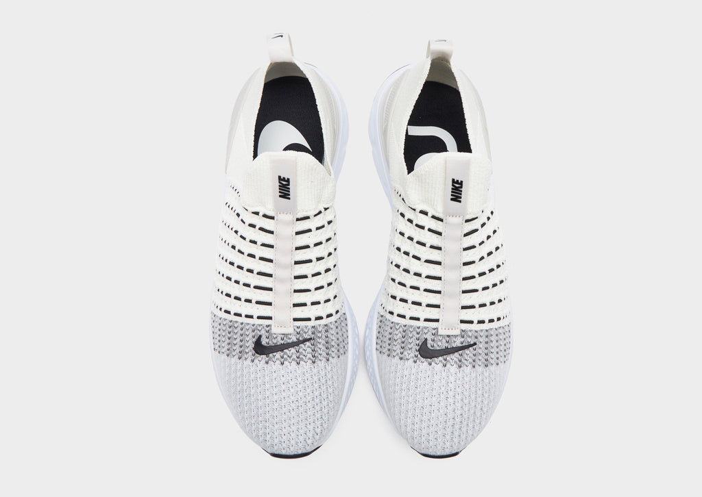React Phantom Run Flyknit 2