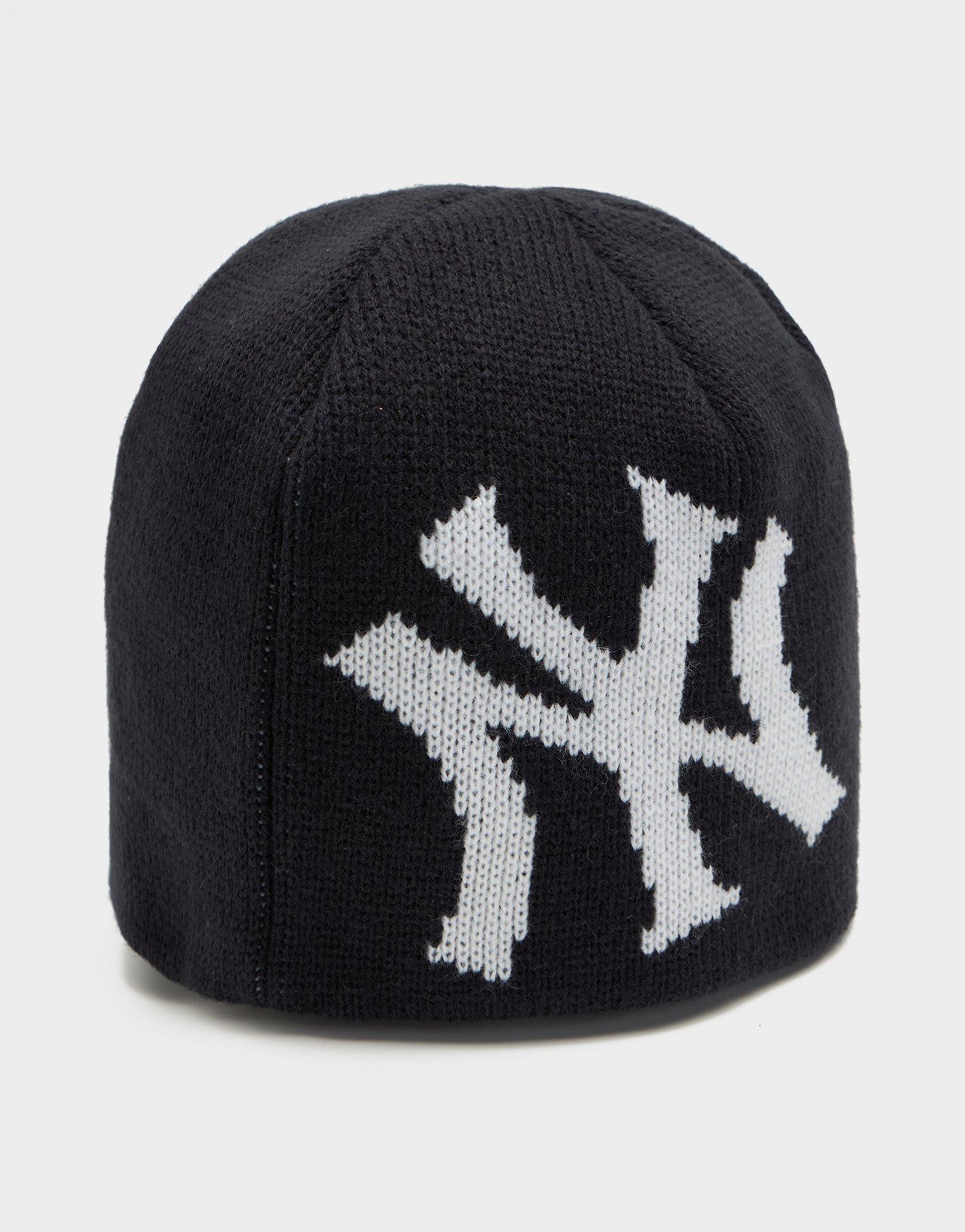 NY Yankees Skull Beanie