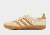 Gazelle Indoor