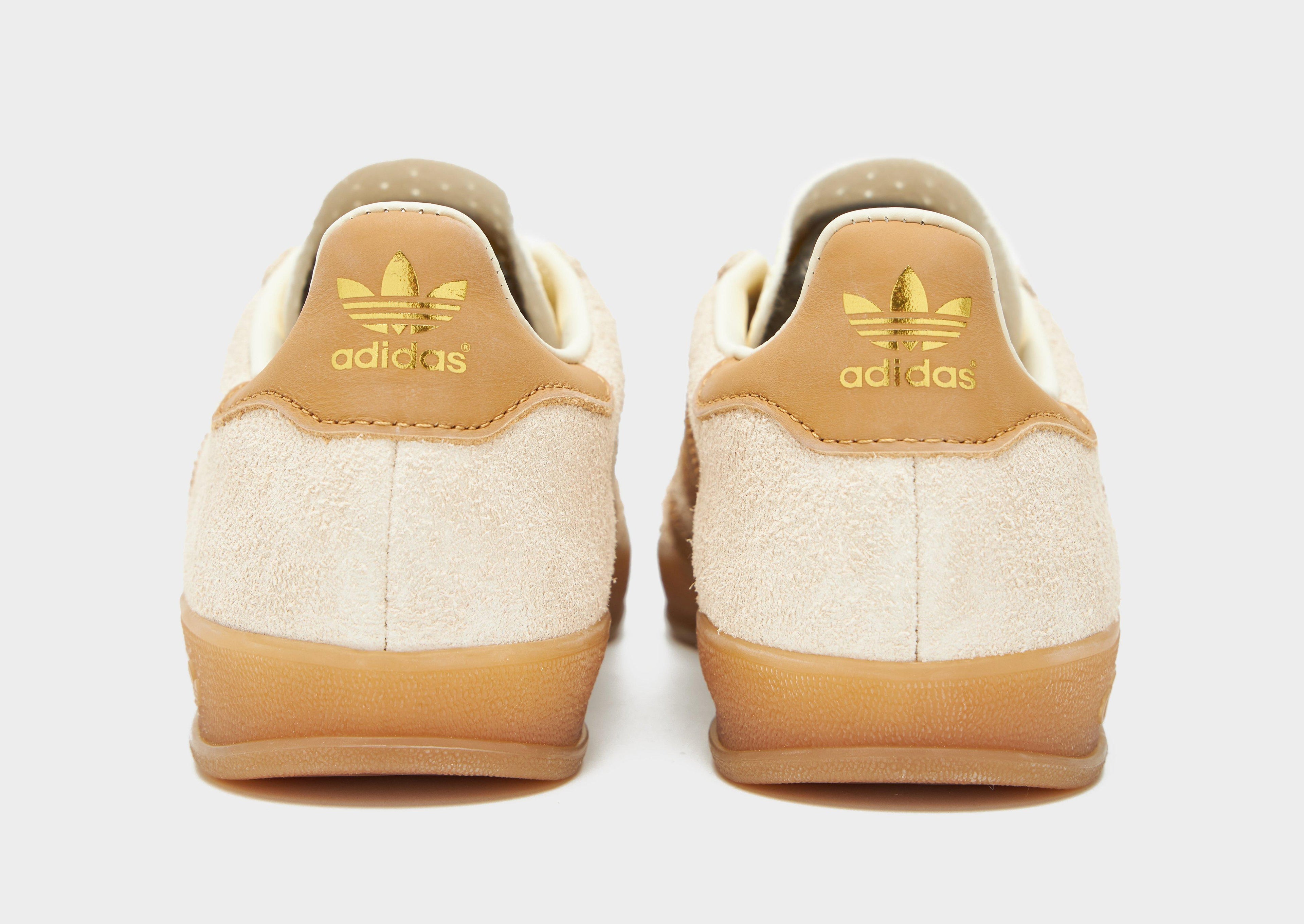 Gazelle Indoor