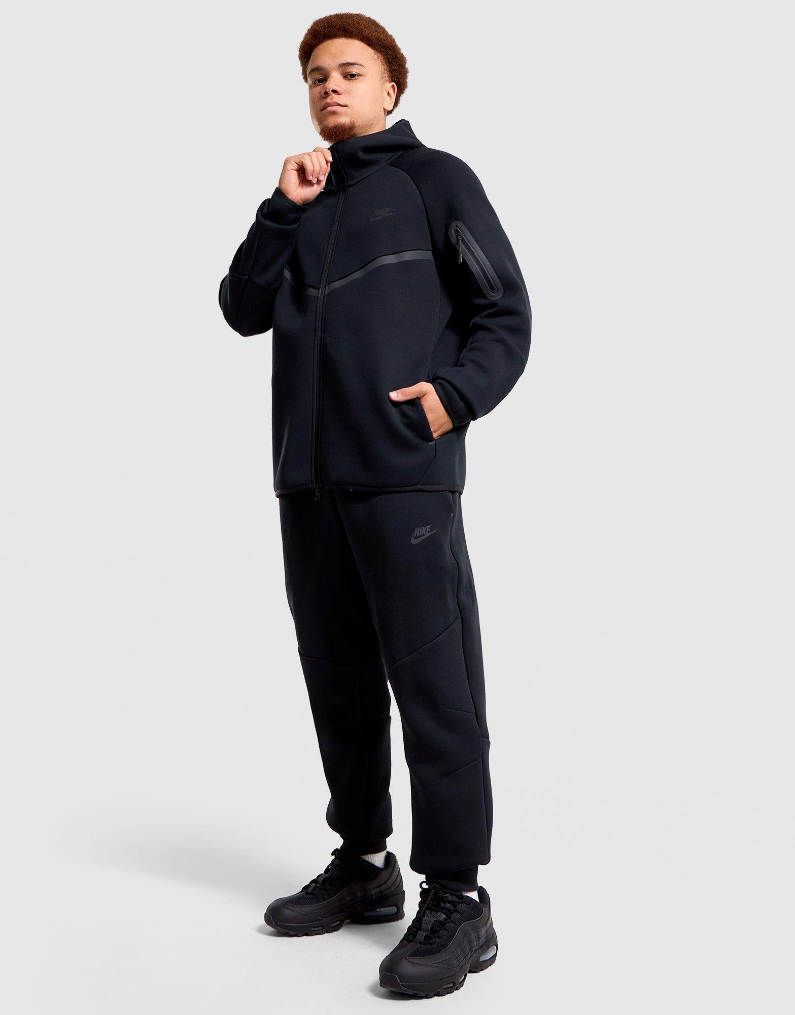 Black Nike Tech Fleece Joggers - JD Sports New Zealand