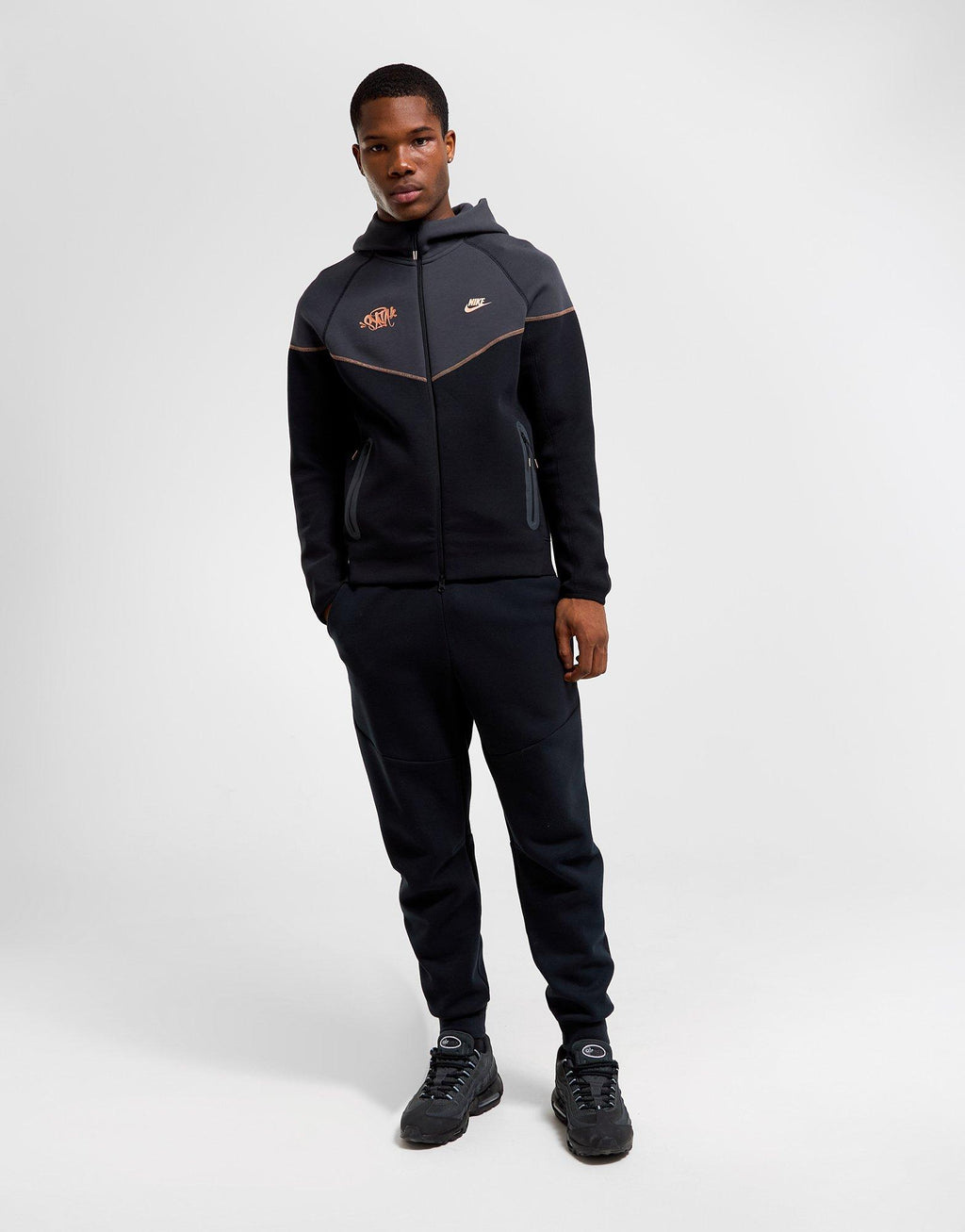 Tech Fleece Full Zip Central Cee Hoodie