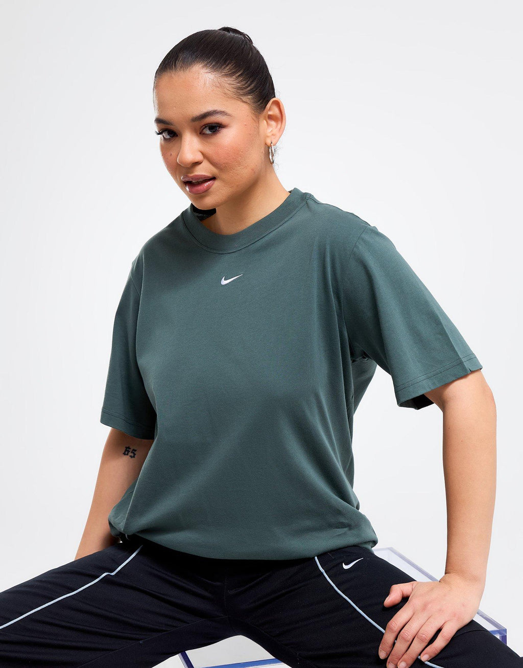 Sportswear Essential T-Shirt