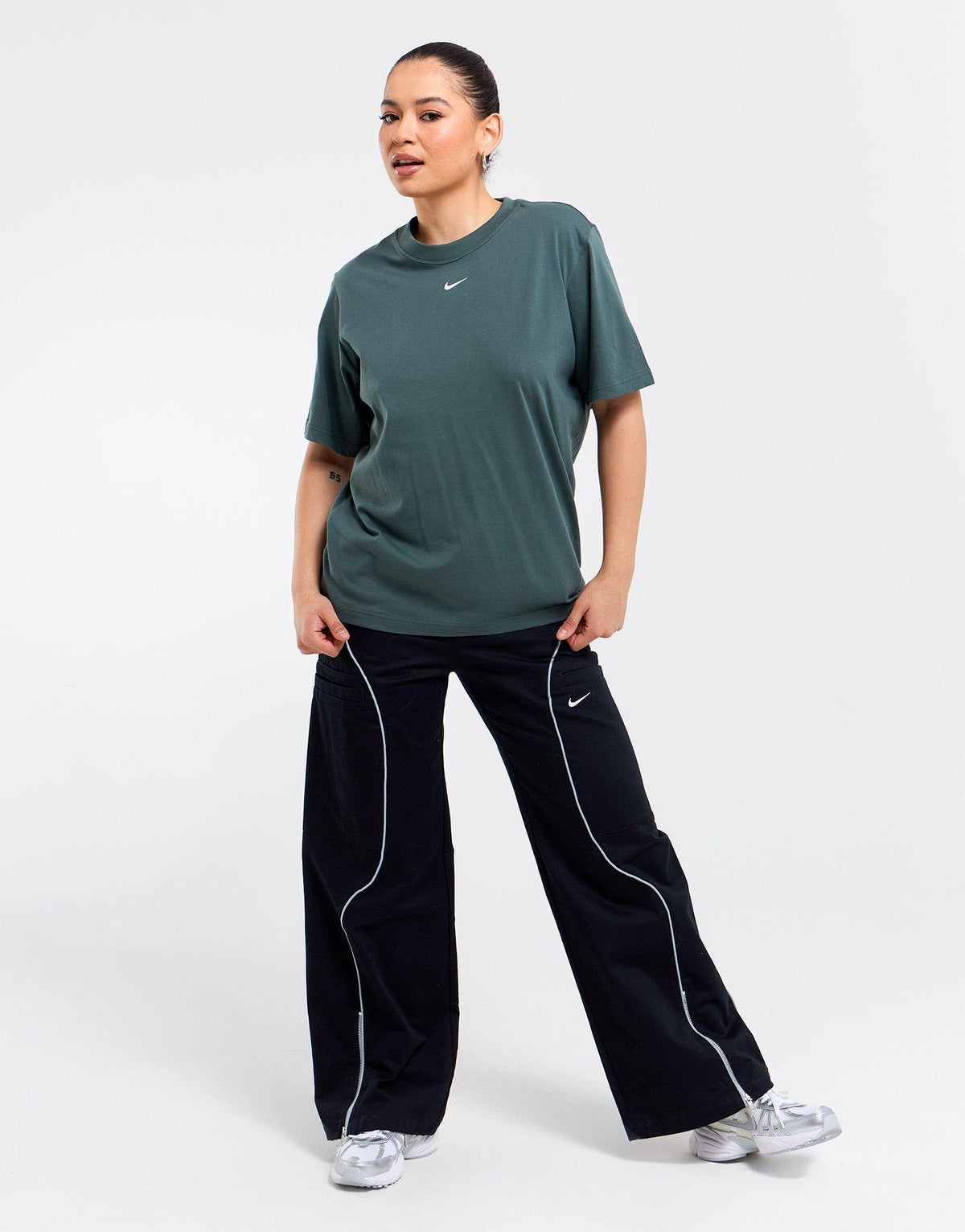 Sportswear Essential T-Shirt