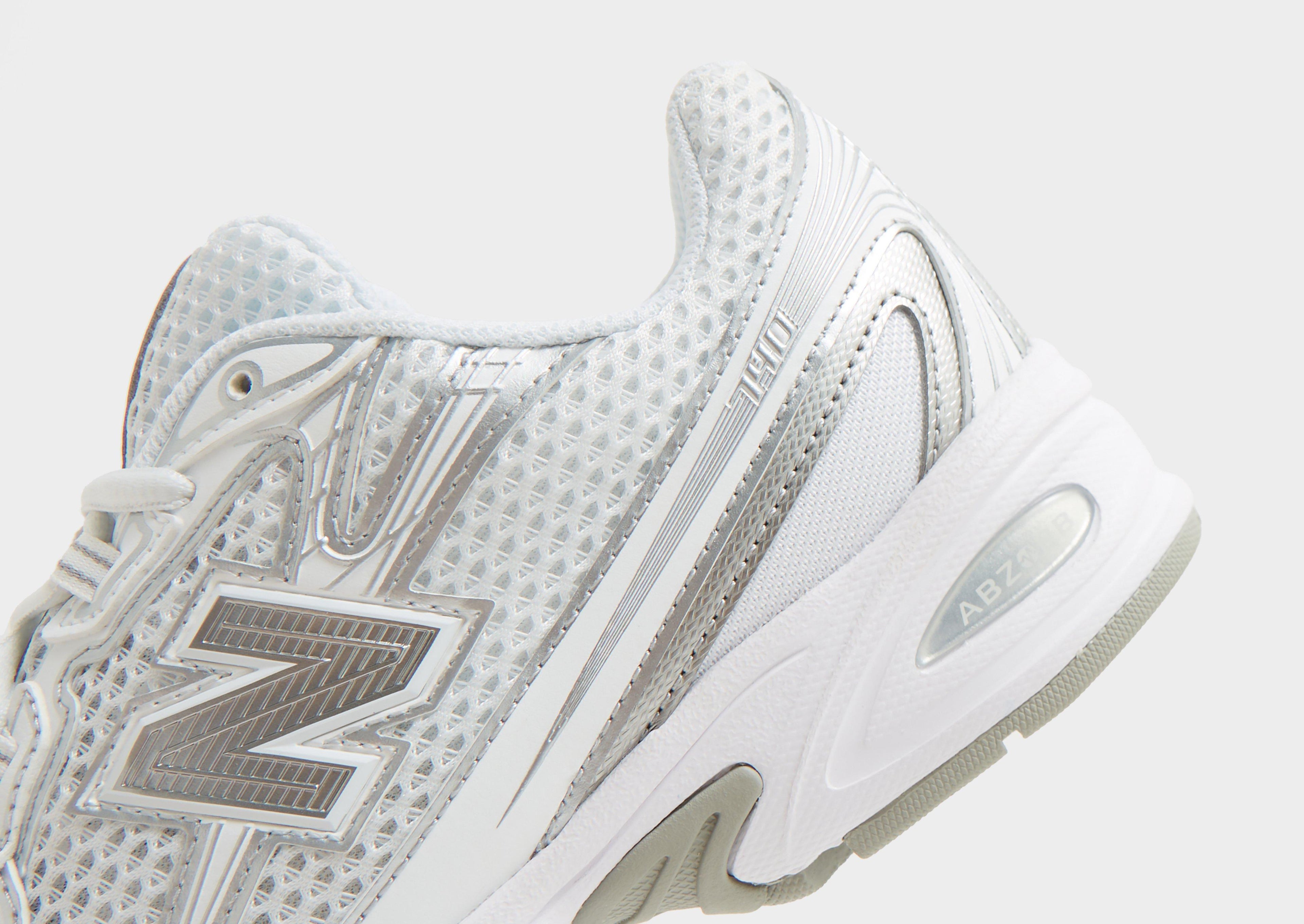 740 Women's