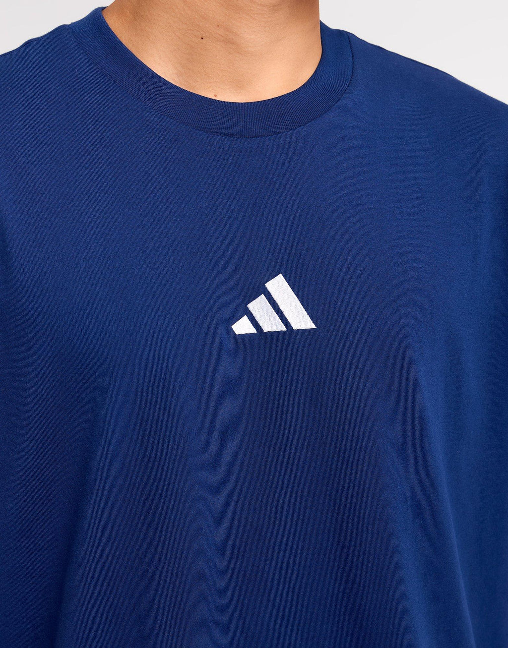 Essentials Small Logo Single Jersey Tee