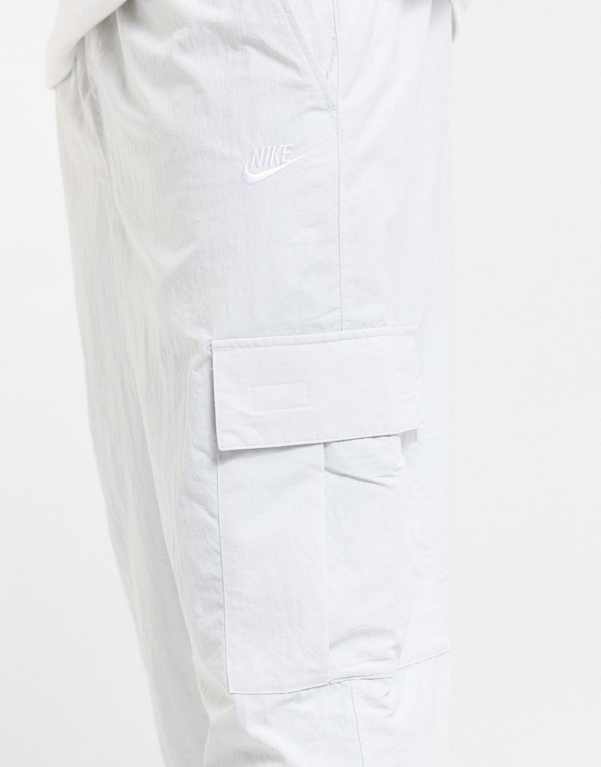 Club Woven Cargo Pants