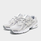 740 Women's