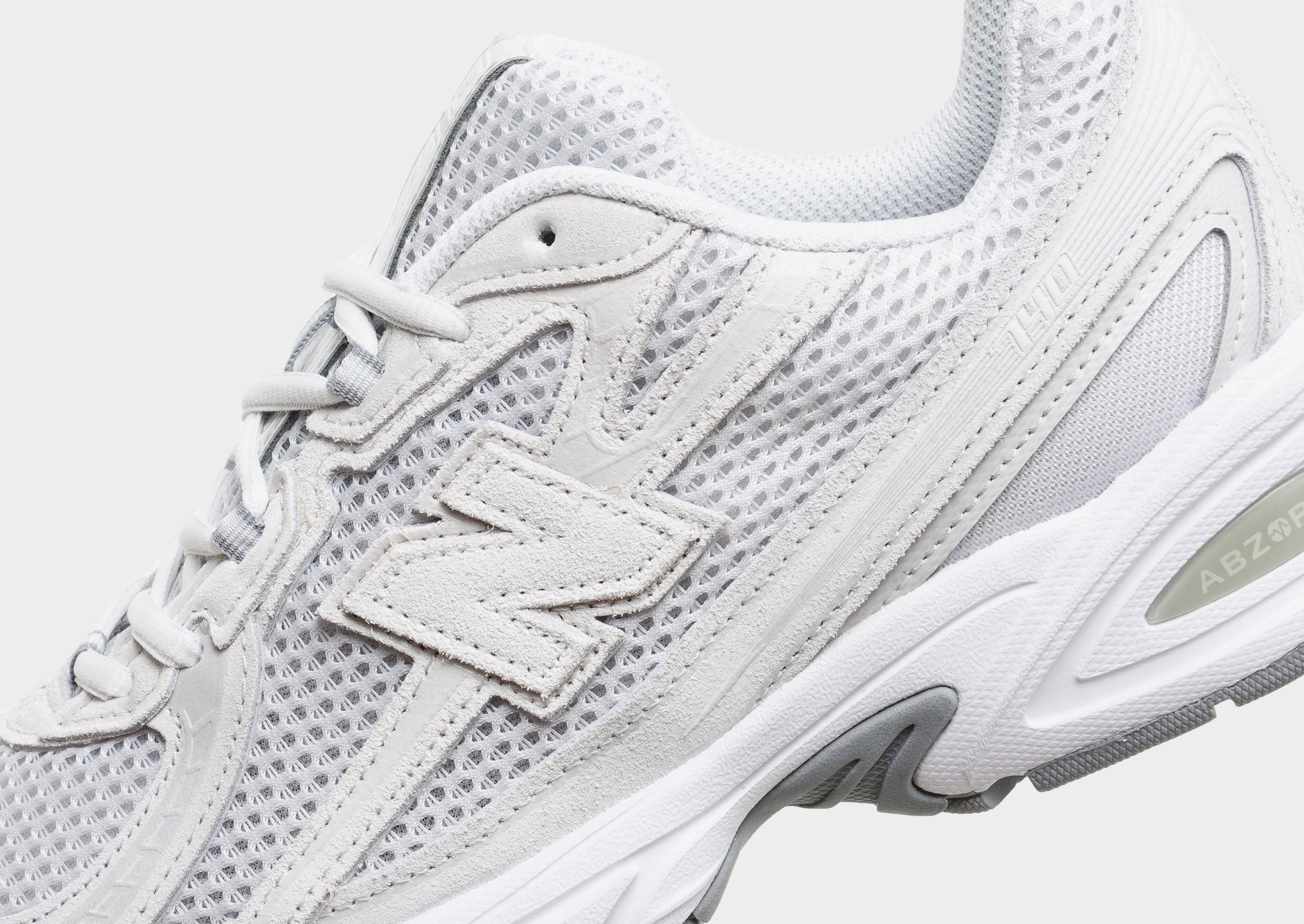740 Women's