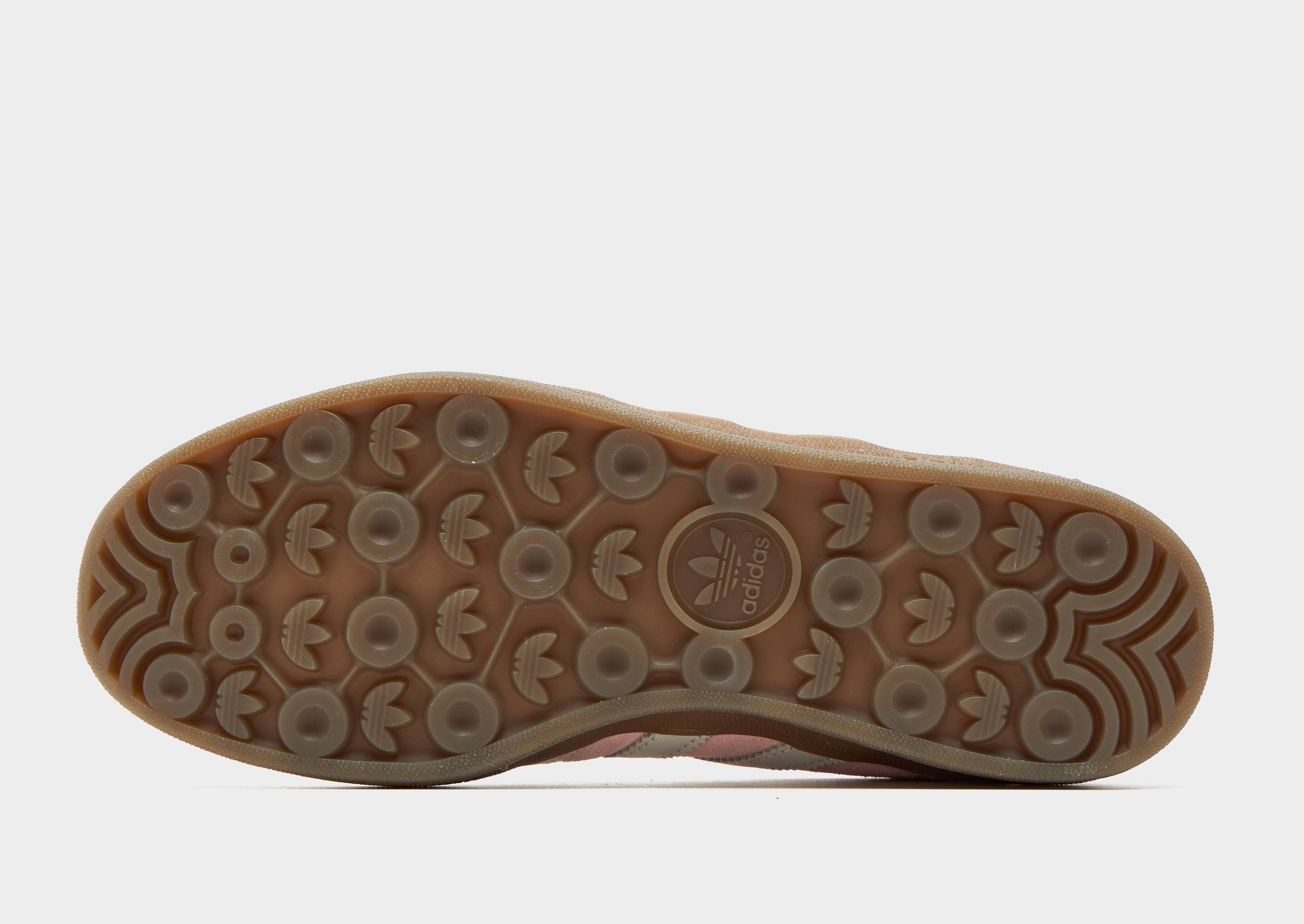 Gazelle Indoor Women's