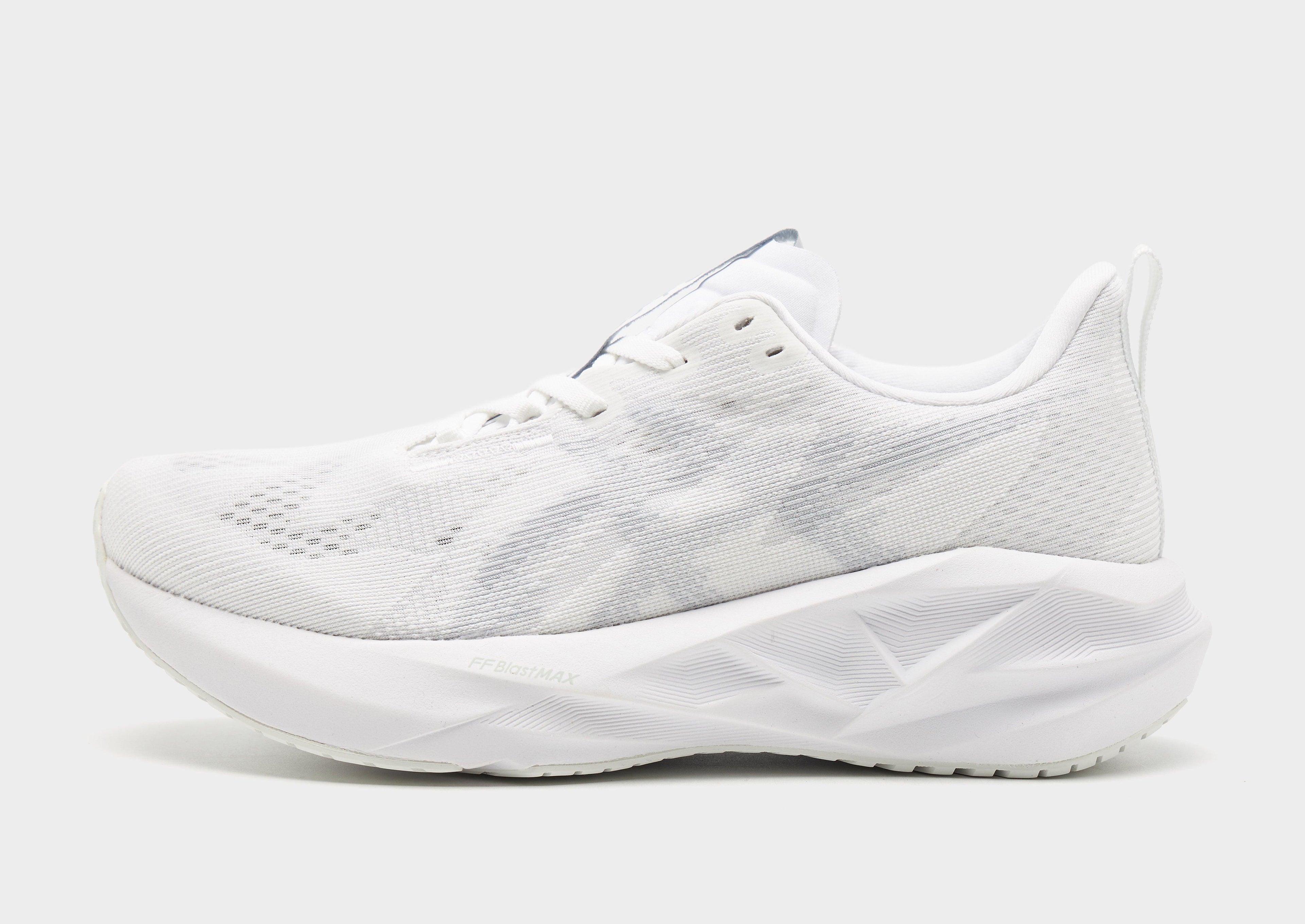 Novablast 5 Women's