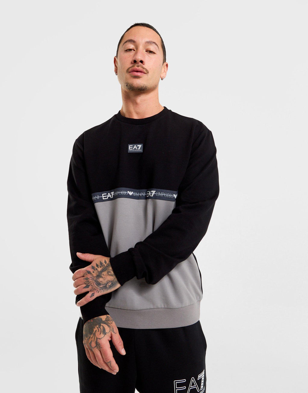 Crew Neck Tape Sweatshirt