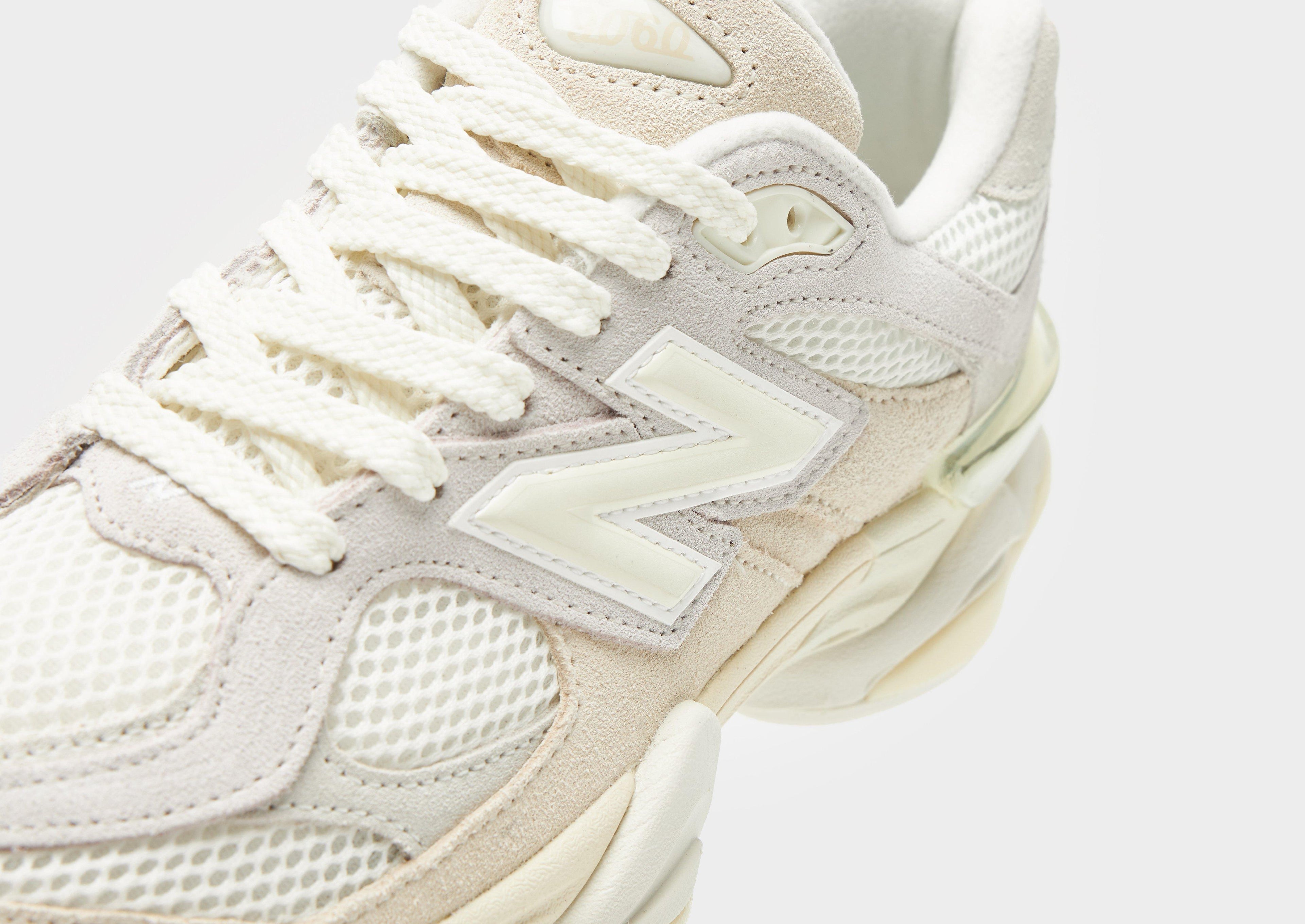9060 Women's