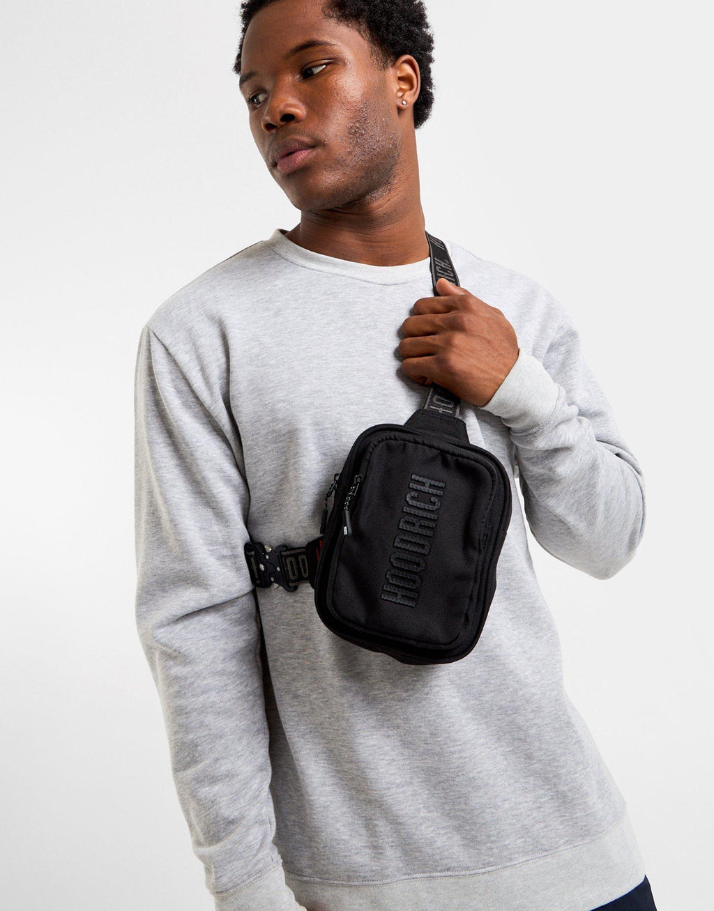 Core Oversized Clip Bag