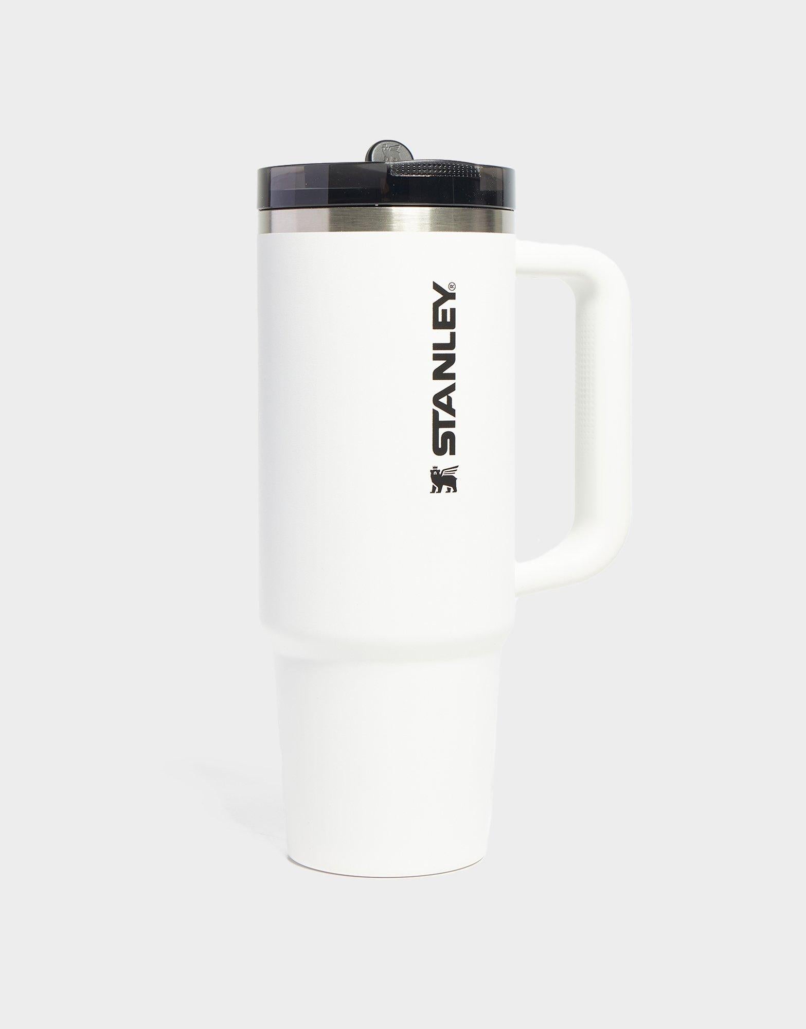 The Quencher ProTour Flip Straw Tumbler 880mL