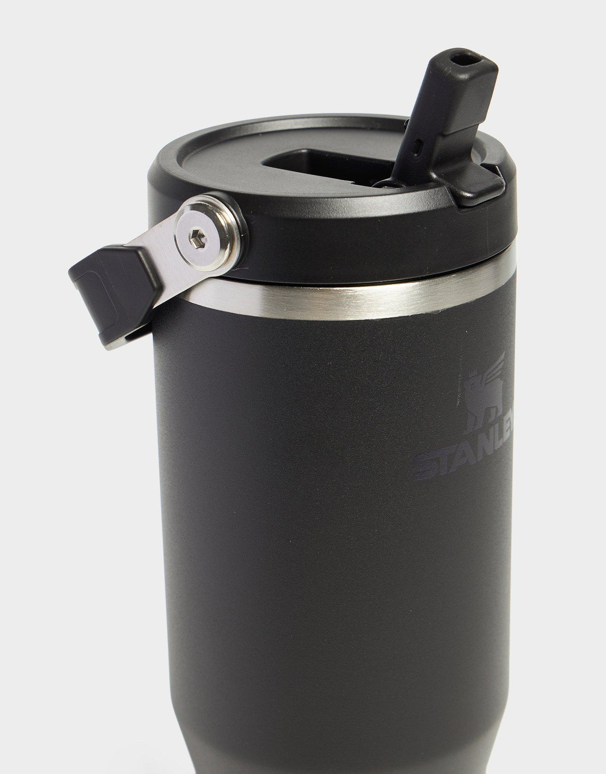 IceFlow Flip Straw Tumbler 2.0 30oz