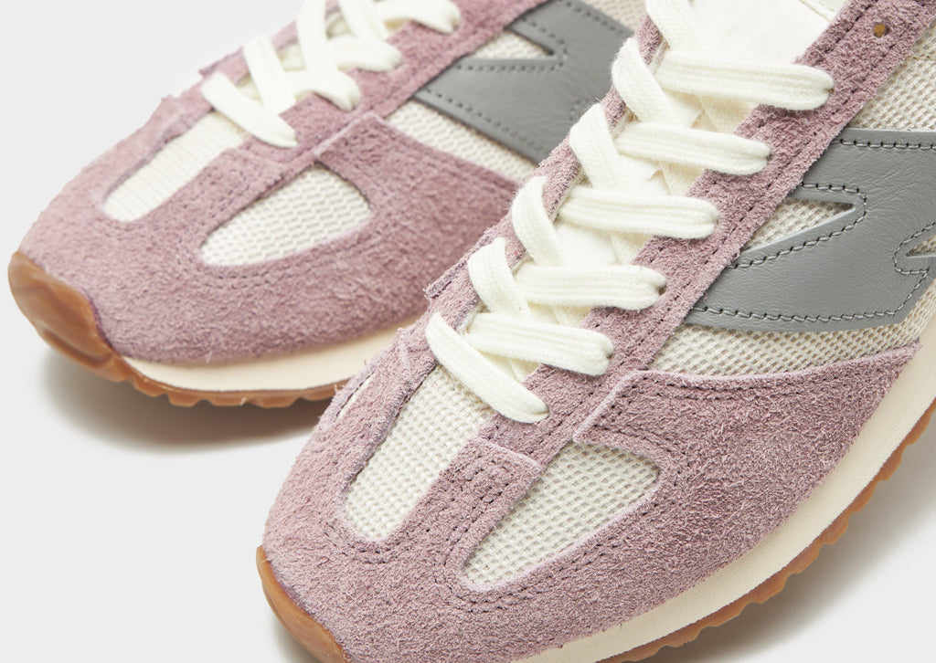 471 Women's