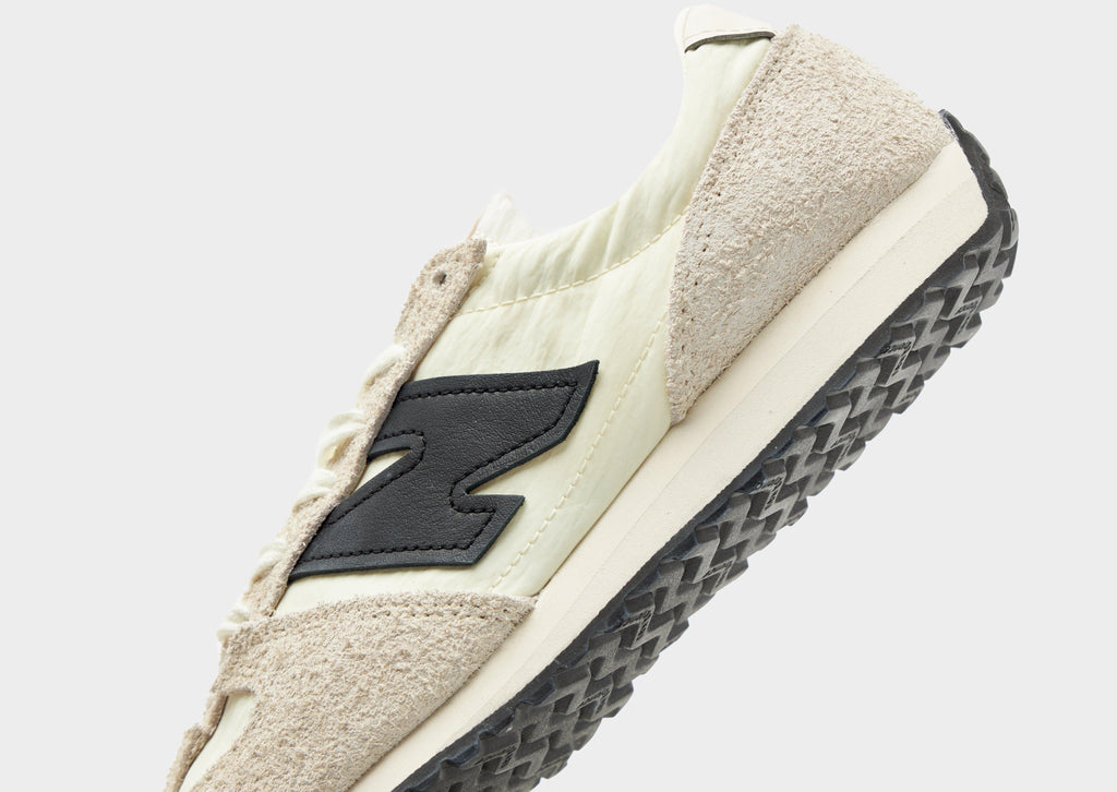 471 Women's