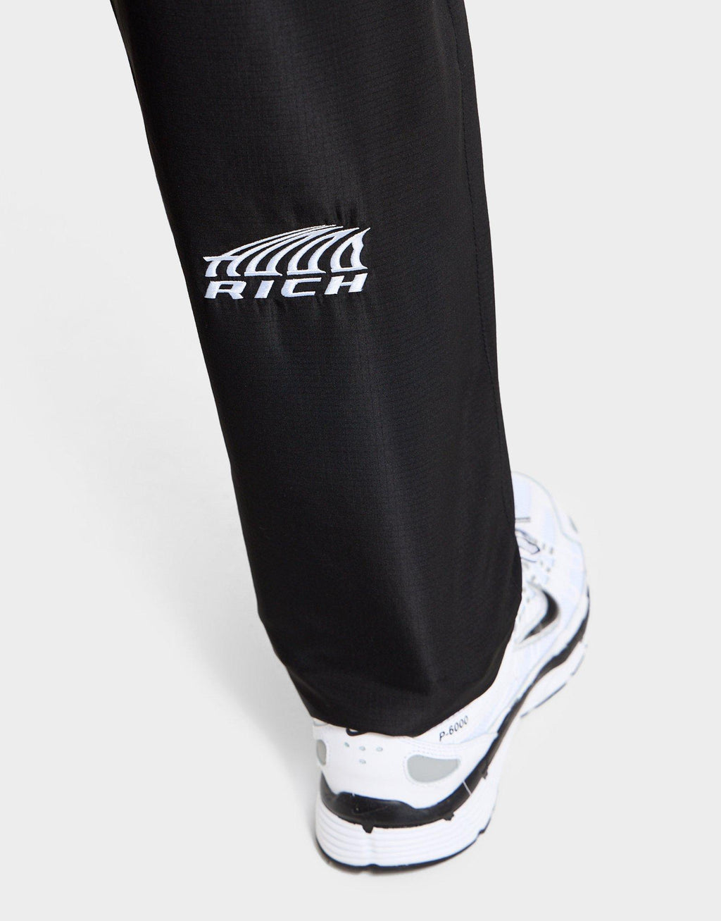 Chroma Cargo Pants