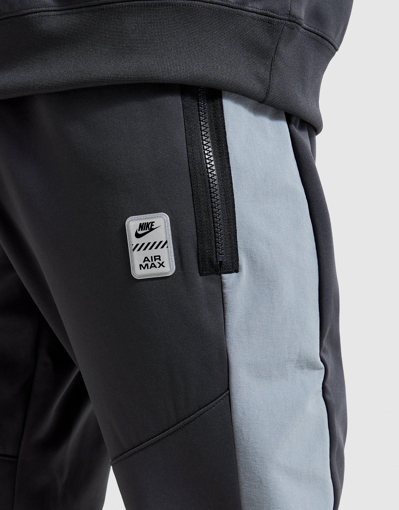 Air Max Joggers