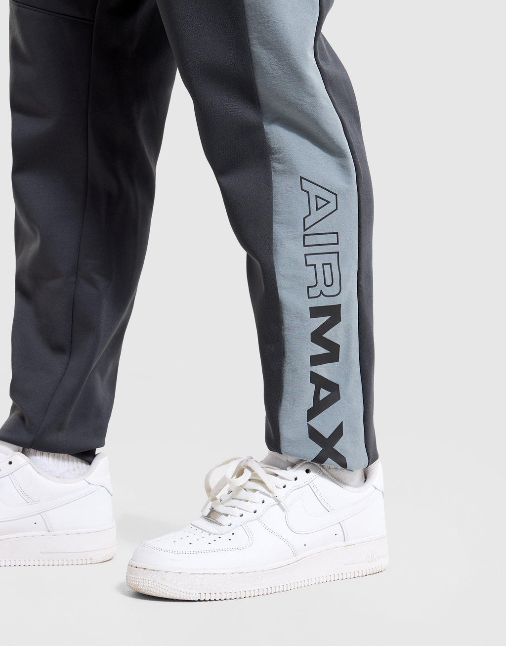 Air Max Joggers