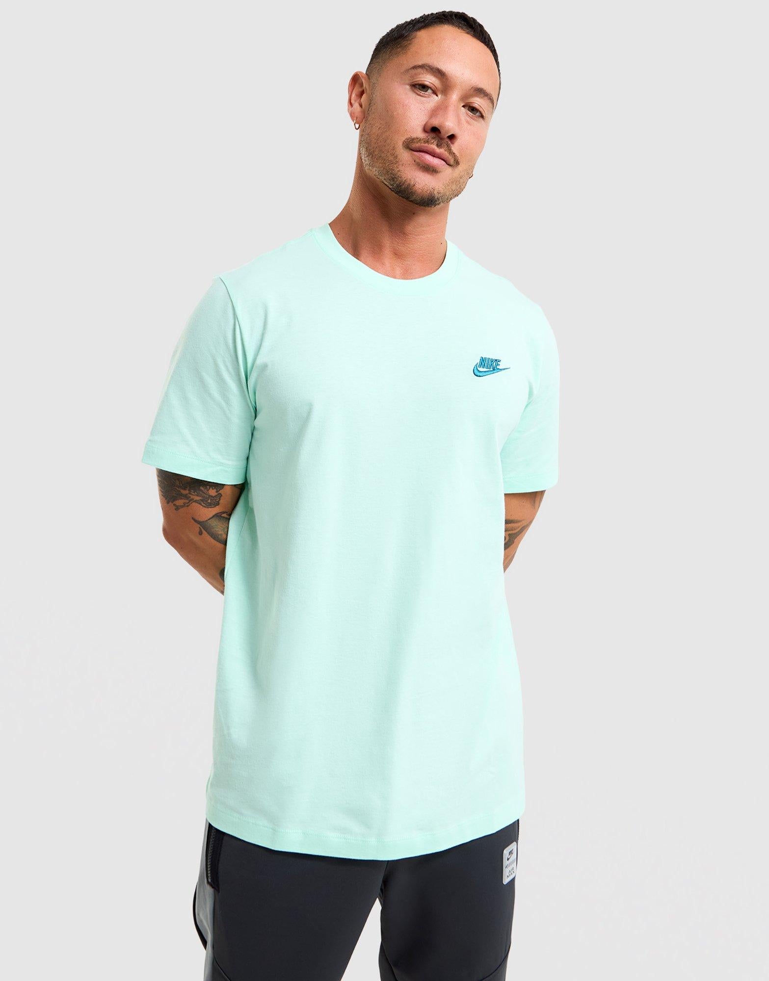 Club T-Shirt