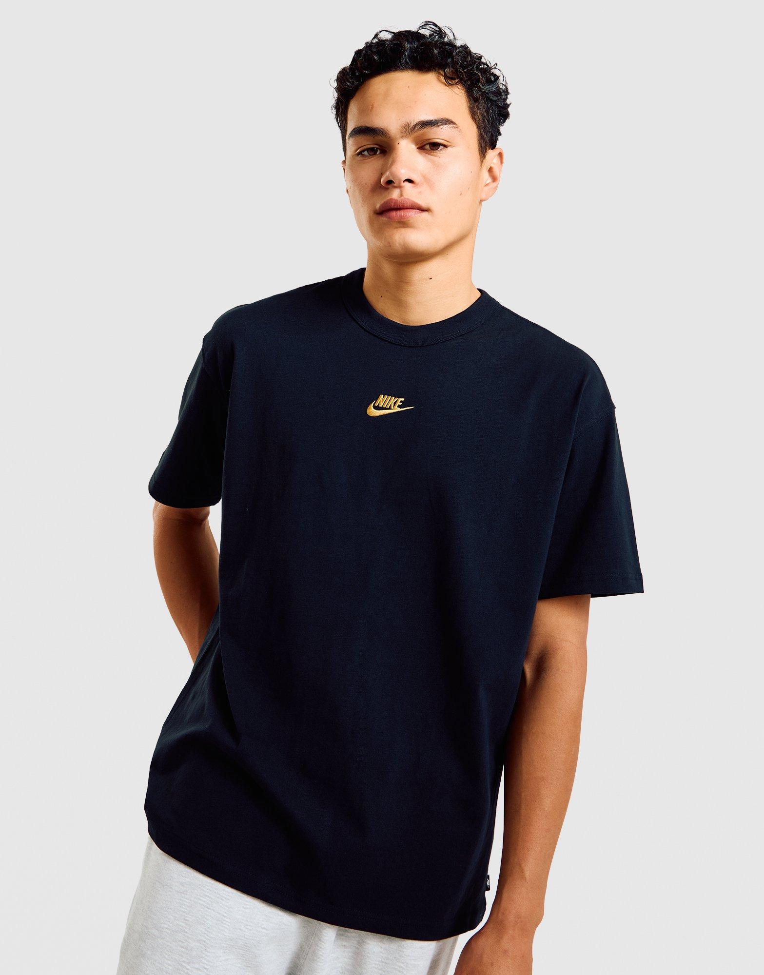 Club Premium T-Shirt
