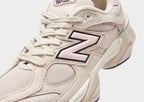 9060 Women's