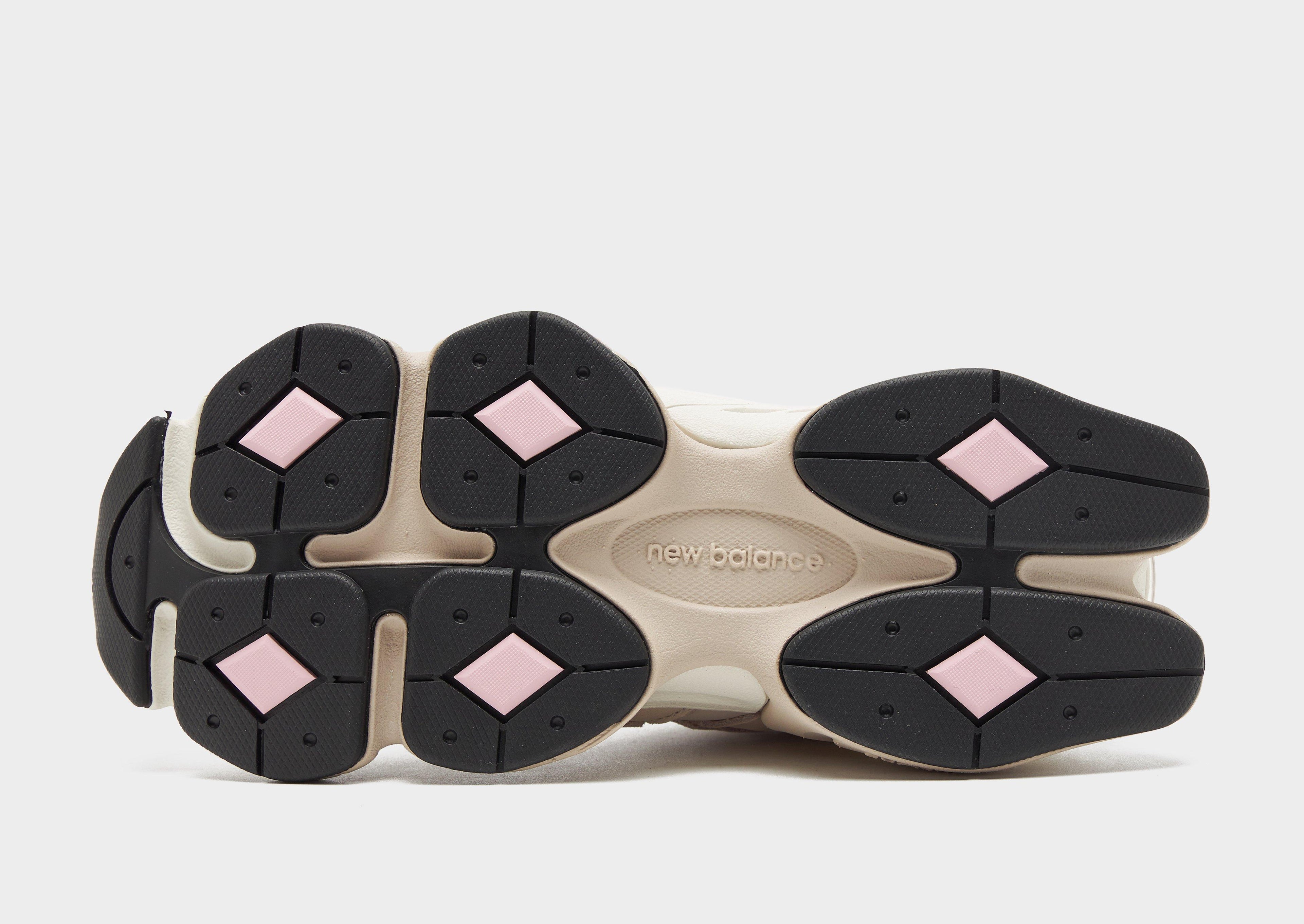 9060 Women's