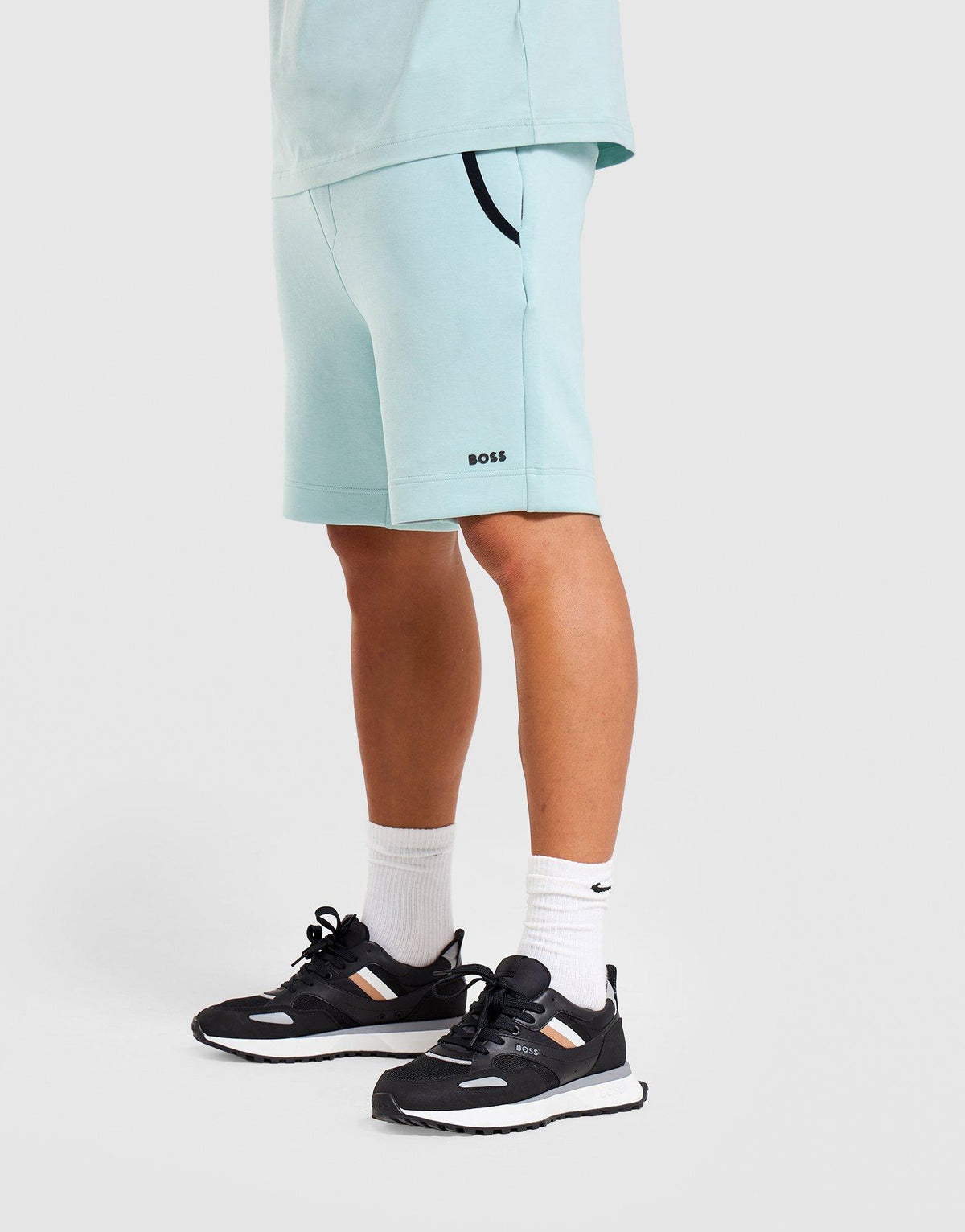 Snug Headlo Shorts