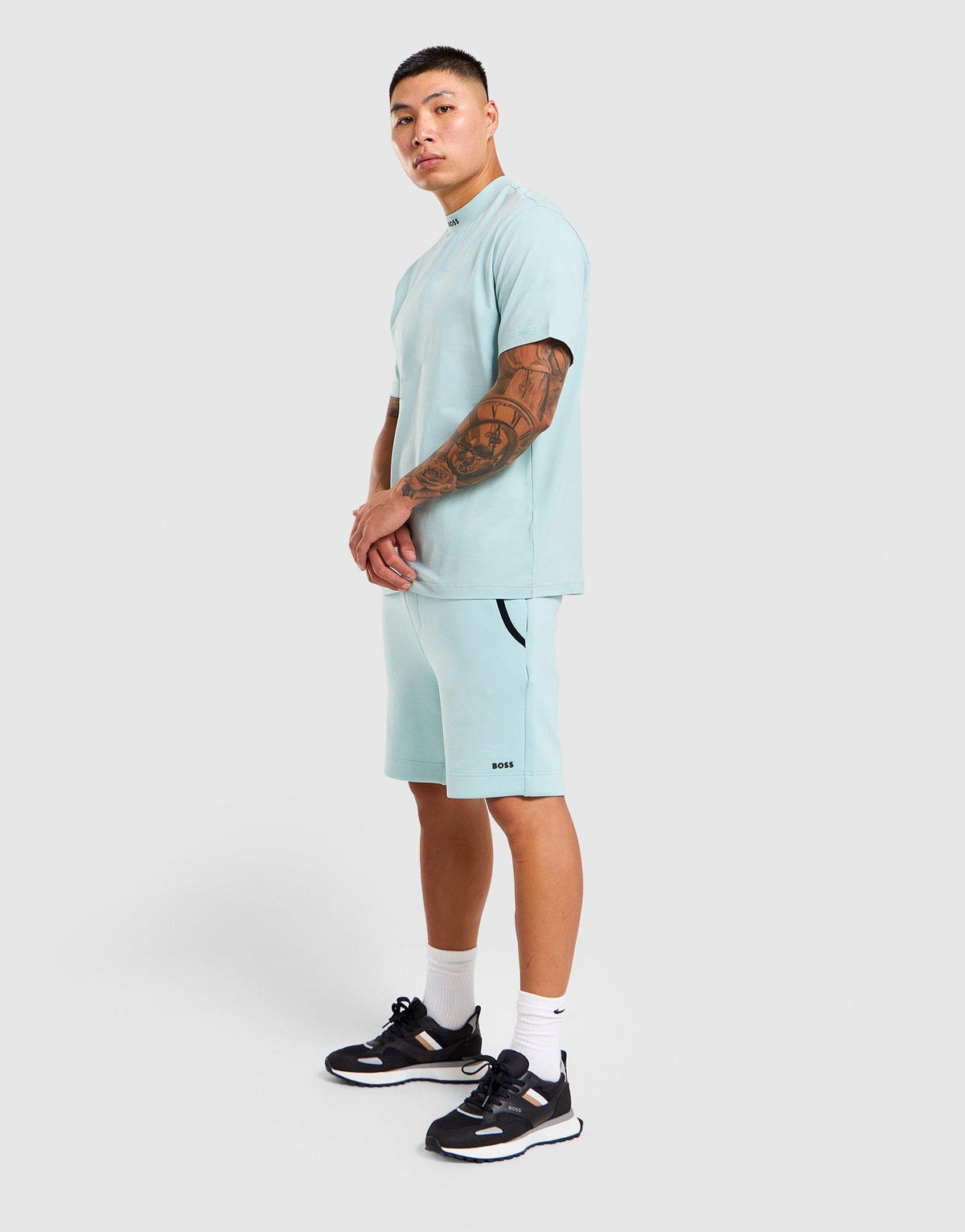 Snug Headlo Shorts