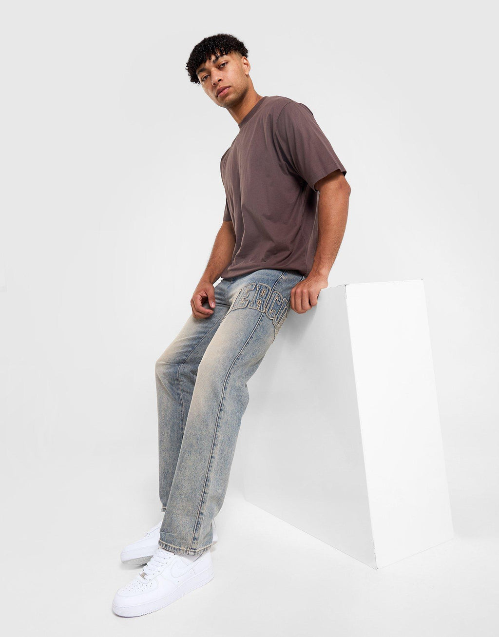 Distressed Denim Jeans