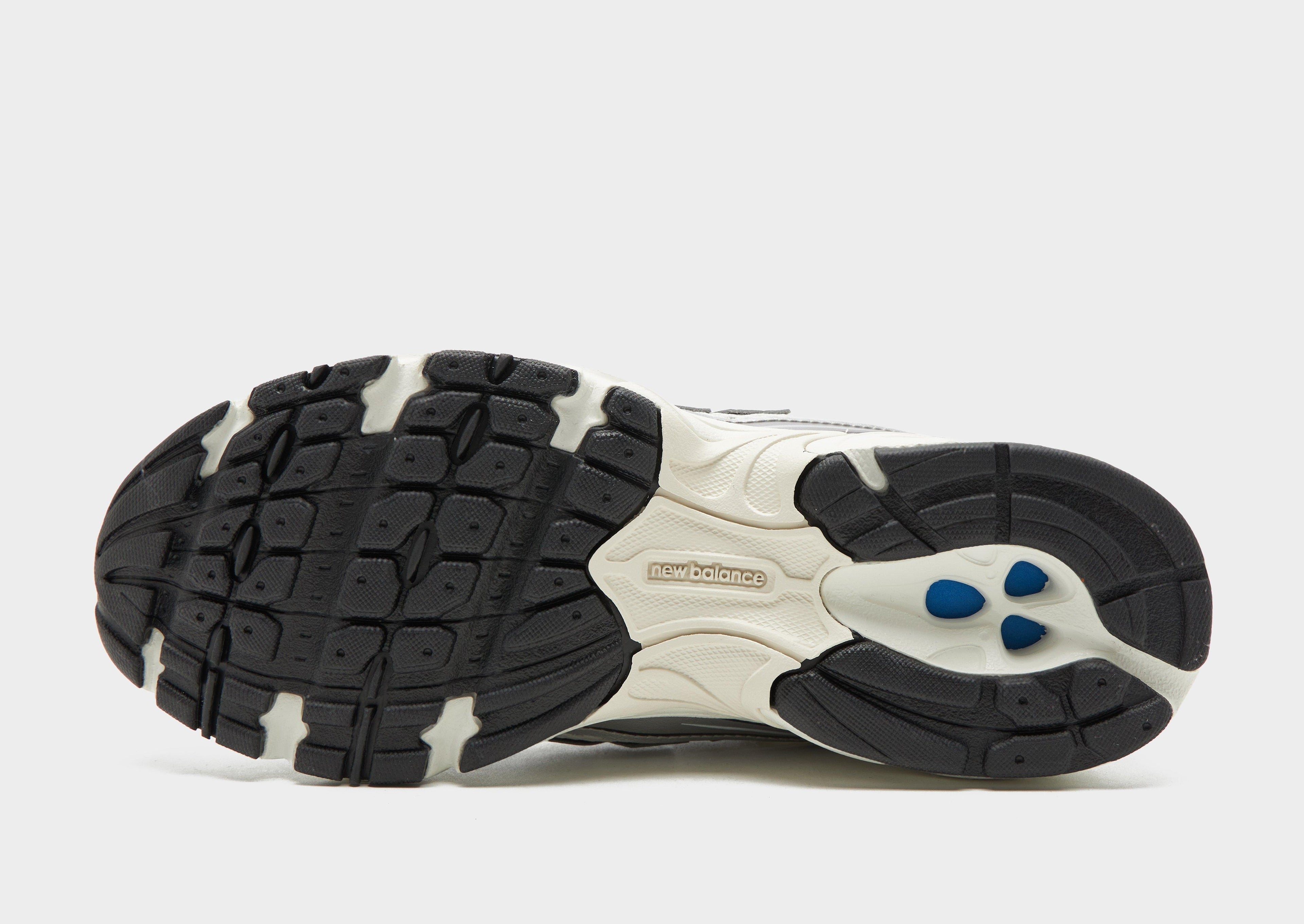 740 Women's