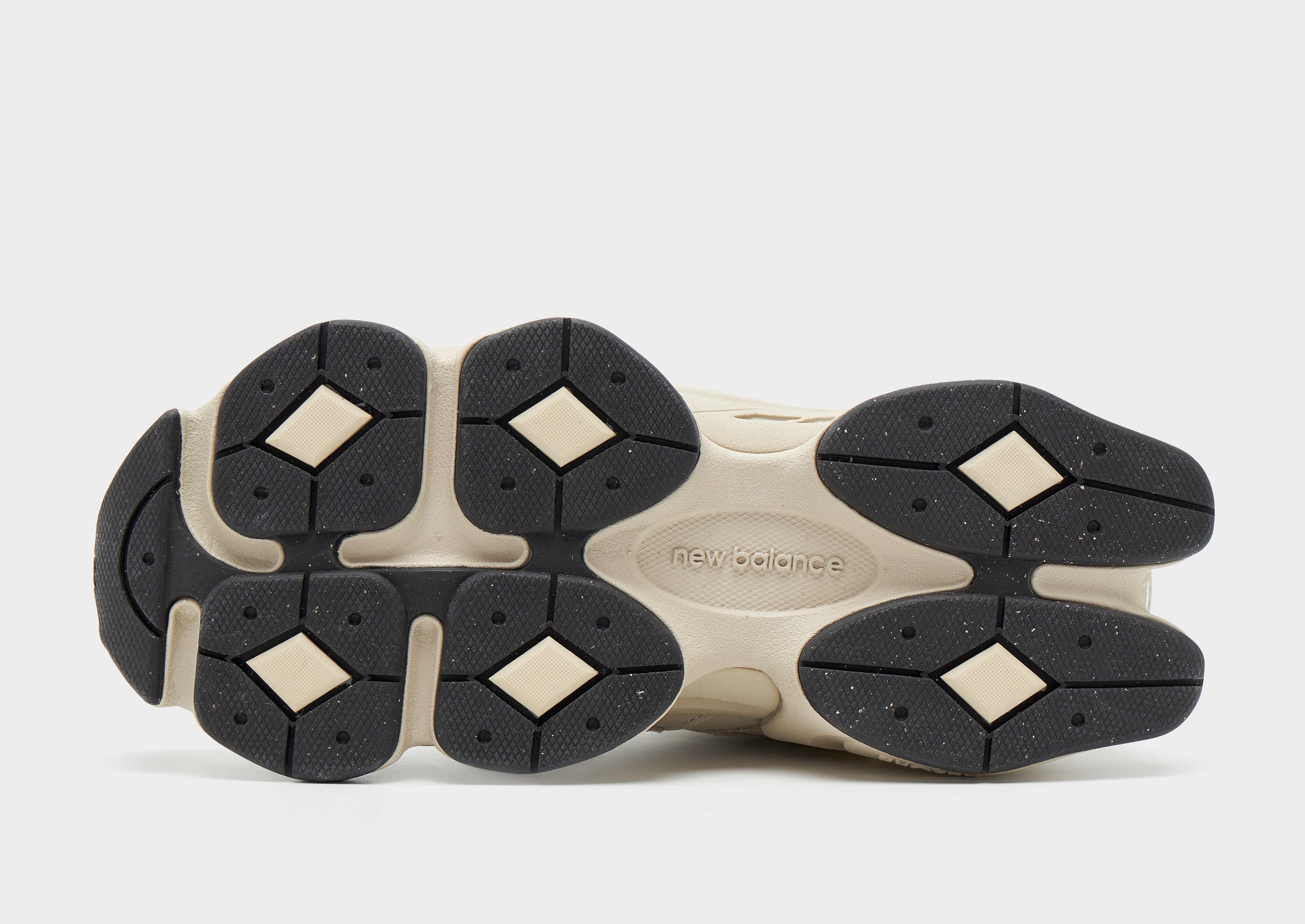 9060 Women's