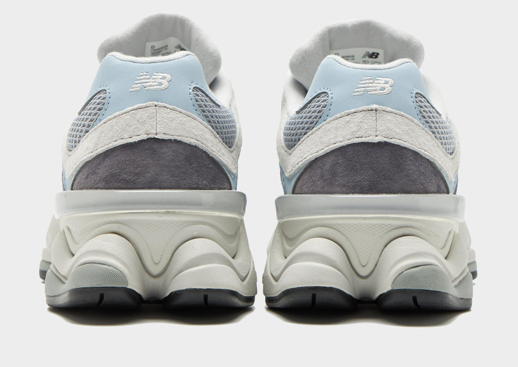 9060 Women's
