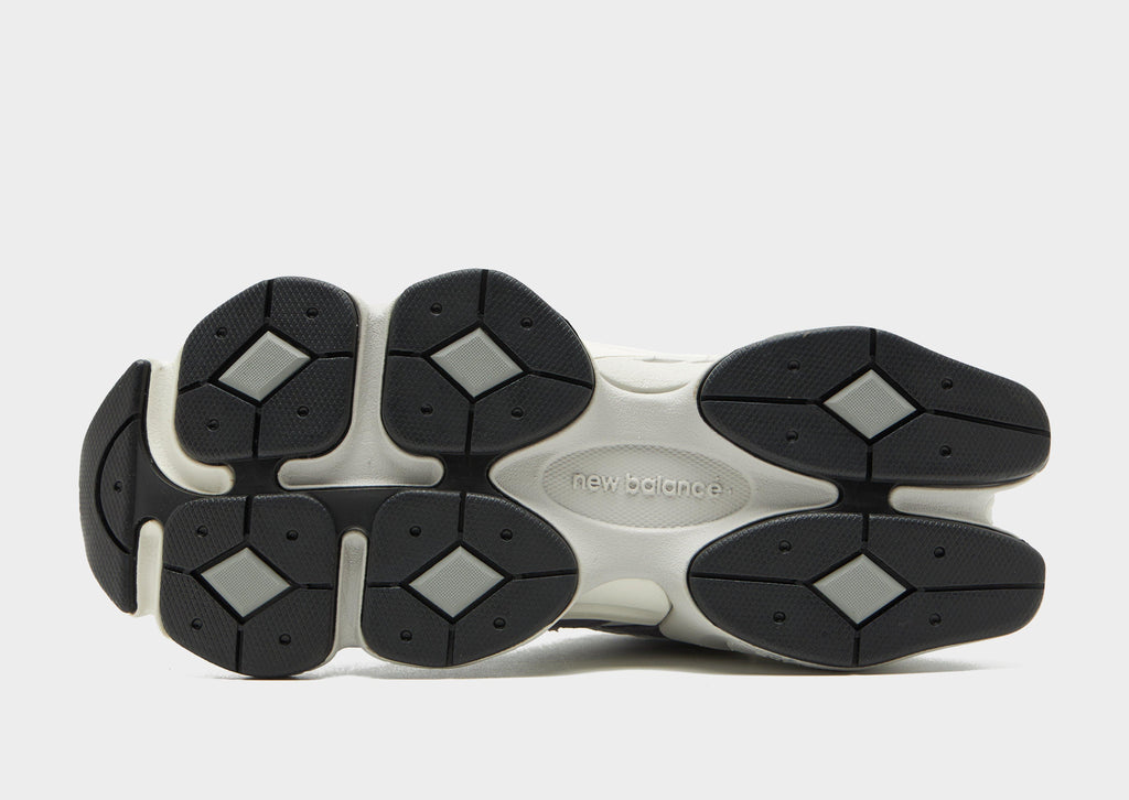 9060 Women's