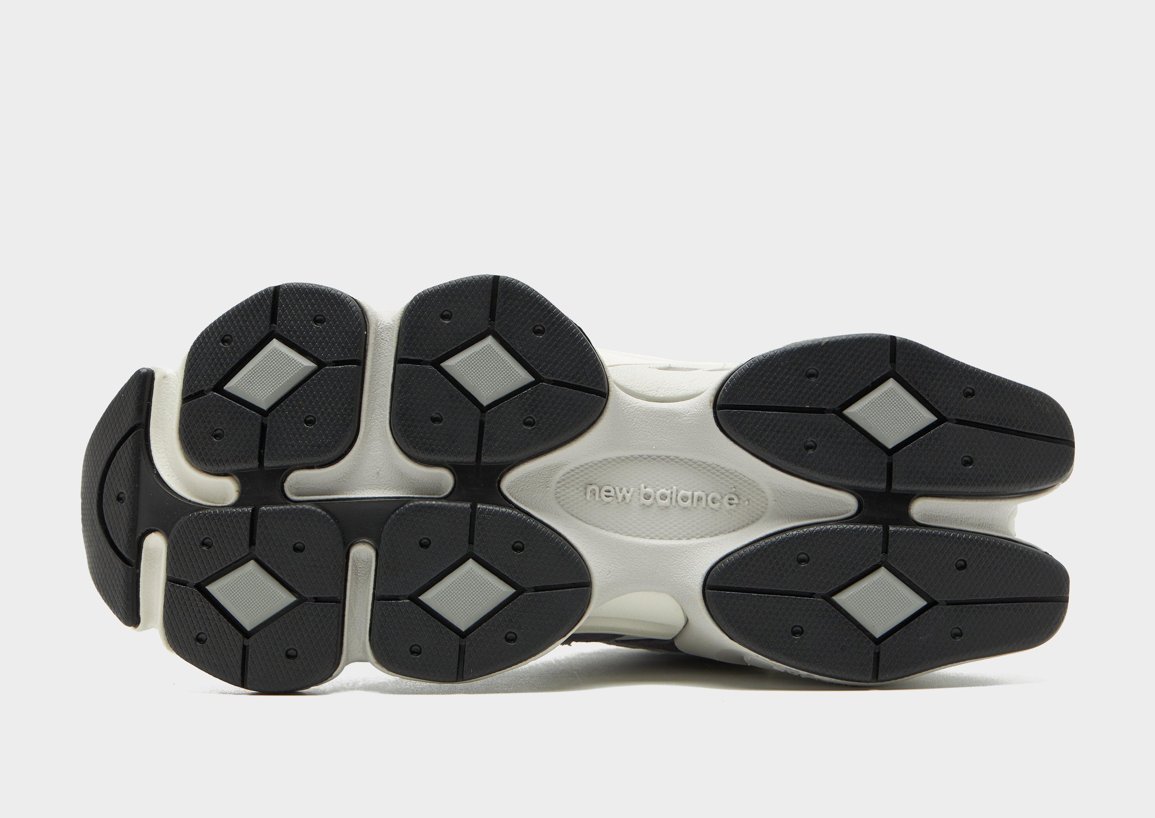 9060 Women's
