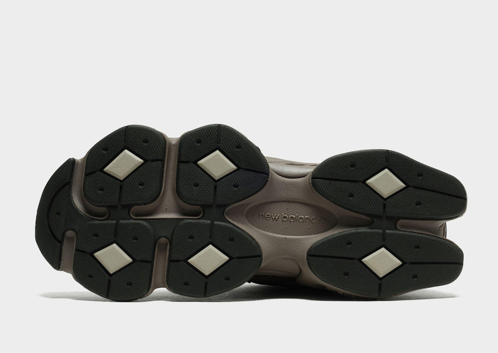 9060 Women's