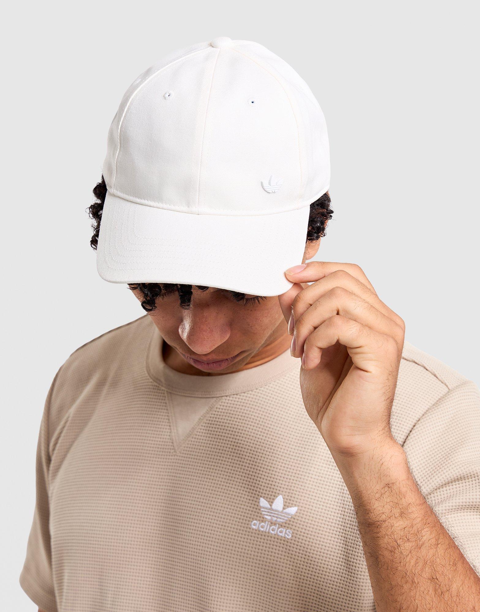 Everyday Icons Cap With Tonal Metal Trefoil