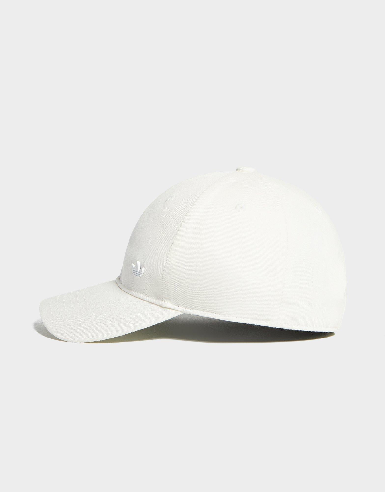 Everyday Icons Cap With Tonal Metal Trefoil