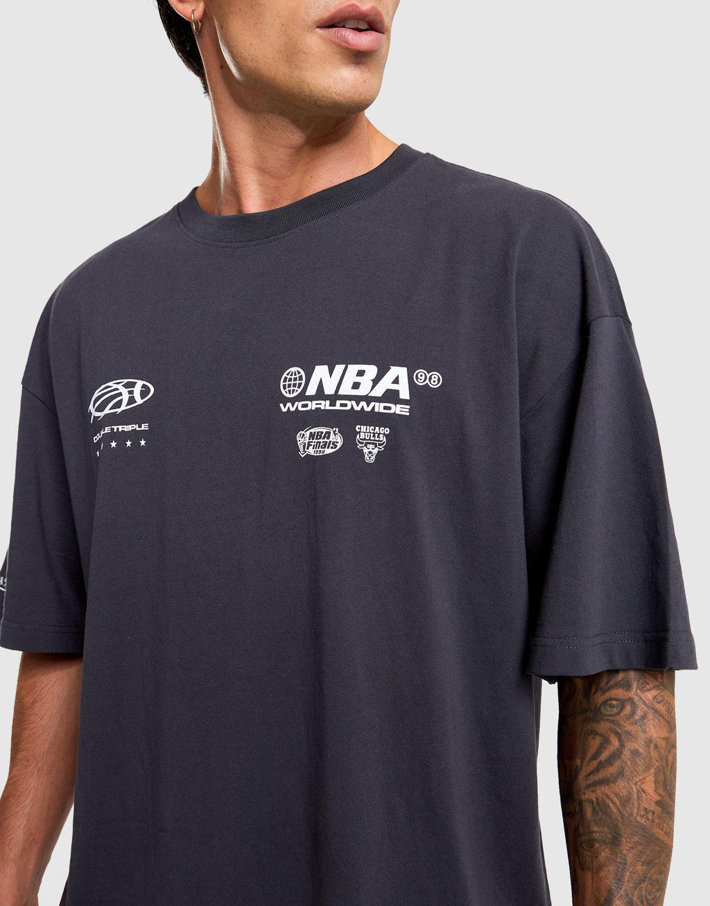 Chicago Bulls Worldwide T-Shirt