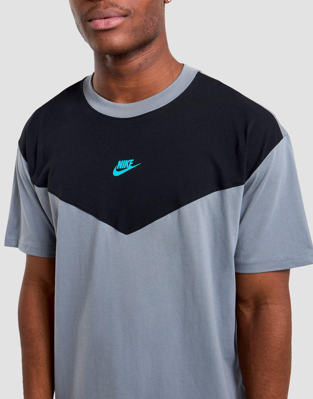 MEN'S T-SHIRT