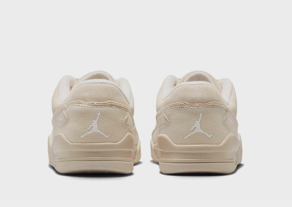 Flight Court Women's